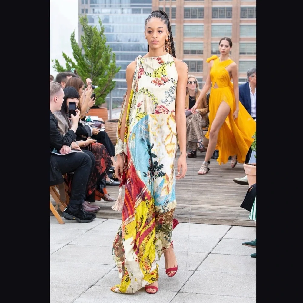 Oscar de la Renta Spring 2019 Multicolor Floral Print Satin Maxi Dress - Picture 2 of 3